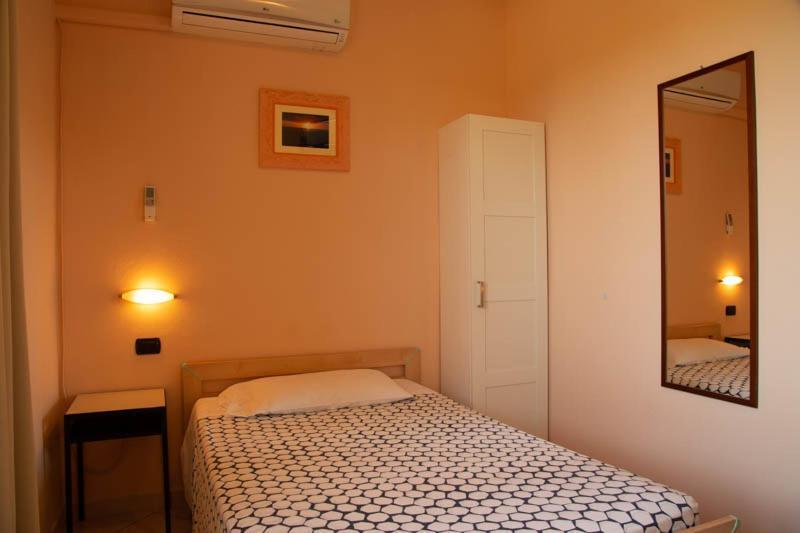 La Quercia Hotel con Ristorante San Giovanni in Croce Esterno foto