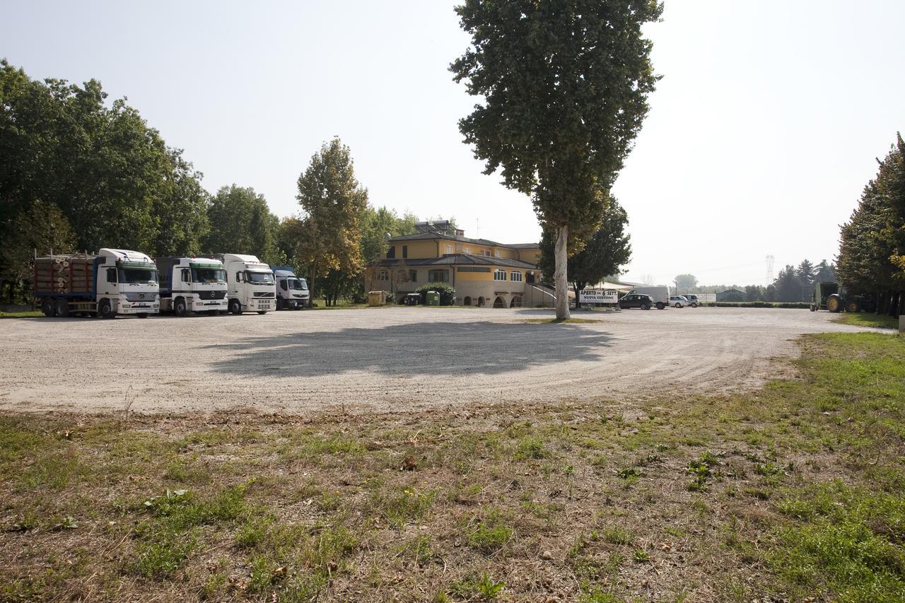 La Quercia Hotel con Ristorante San Giovanni in Croce Esterno foto