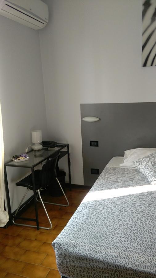 La Quercia Hotel con Ristorante San Giovanni in Croce Esterno foto