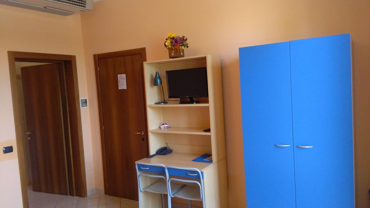 La Quercia Hotel con Ristorante San Giovanni in Croce Esterno foto