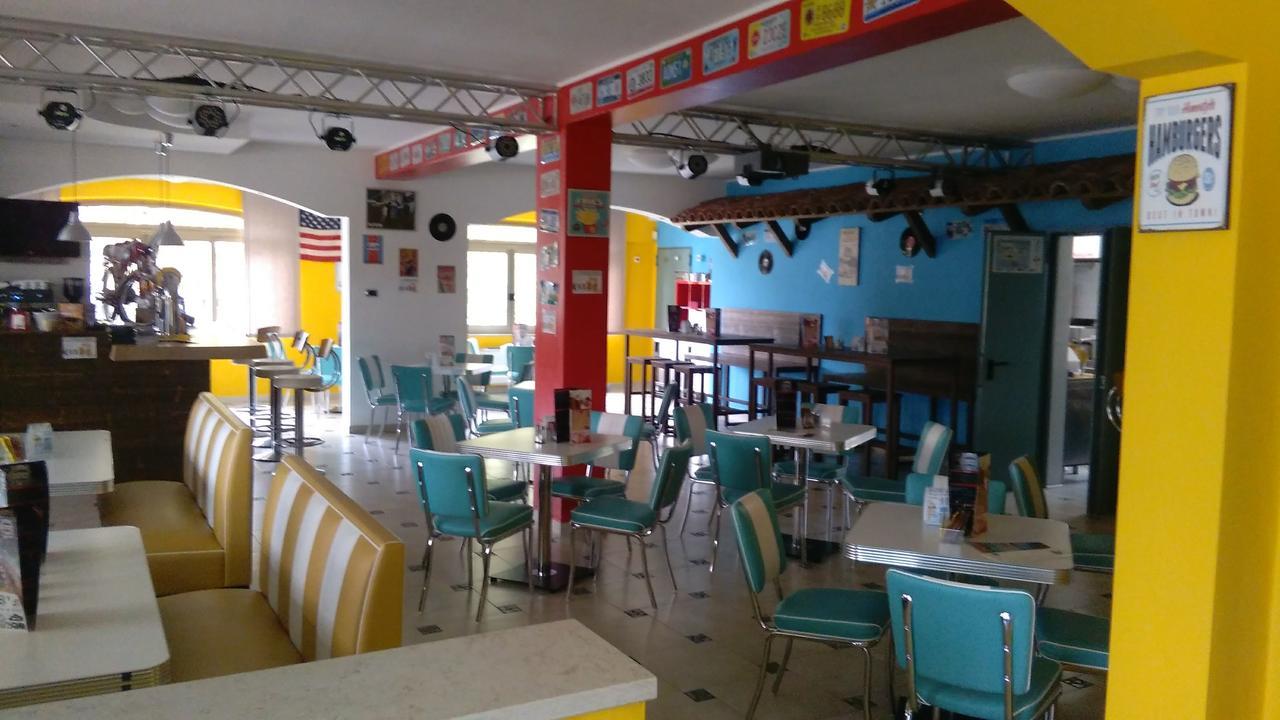La Quercia Hotel con Ristorante San Giovanni in Croce Esterno foto